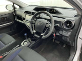 見通しのよいすっきりとした視界で、誰でも運転しやすいです。運転のしやすさは疲れにくさにも繋がりますよ♪