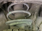お車を安心してお乗りいただく為には、足回りの定期点検が欠かせません。サービスサポート(有償保証)では無料点検もご提供しており、安心のカーライフをお過ごしいただけるサポート体制が整っています。