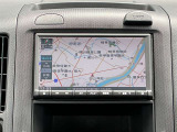 日産純正メモリーナビ(MJ123D-A)装備、4ヶ国語の音声案内や純正ドライブレコーダーとのナビ連動機能、快適な画面操作と高音質なオーディオ再生。