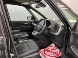 運転者にとっては日々使用することとなる運転席です。運転席が快適だと運転に集中することができますね。