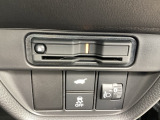 今や必需品ともいえるETC2/0車載器を装備!とにかく便利で経済的♪