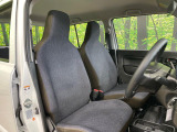 ドライバーによって運転しやすいポジションは異なり、あの車はどうなのか不安なこともありますよね。気になるお車は店頭で乗り込んでご確認いただけます♪