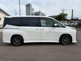 安心、安全なお車にお乗りいただくために、お得なメンテナンスパックもご用意しております。購入から納車後まで新車王国にてお客様の愛車のトータルサポートをさせていただきます。