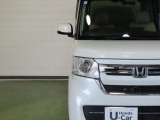 LEDヘッドライトは、点灯の瞬間から光量を発揮し、突然暗くなるトンネルなどでの安定感を高めます。