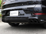 車両に関するお問合せは、ポルシェセンター神戸 六甲アイランド認定中古車センター TEL 078-846-3441までご連絡ください。