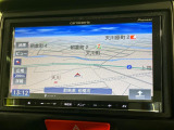 【ナビゲーション】使いやすいナビで目的地までしっかり案内してくれます。各種オーディオ再生機能も充実しており、お車の運転がさらに楽しくなります!!