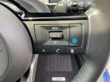 プロパイロットは、高速道路での単調な走行と長時間の巡航走行2つのシーンでドライバーに代わってアクセル、ブレーキ、ステアリングを自動で制御し疲労軽減になります。