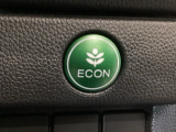 ★ECONスイッチ★ エコドライブを加速しよう!スイッチをONにすると、運転の仕方によるロスを抑え込み燃費をよくするようクルマが頑張ります(*^ー^*)燃費向上にチャレンジ♪