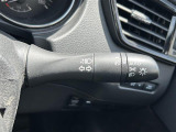 【オートライト(AUTO)】外の明るさをシステムが感知して、自動でヘッドライトが点灯します!ヘッドライトをつけ忘れを防ぐ便利機能です。