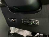 自動車保険も取り扱っておりますの無料で見積りをいたします♪ お客様のお話を伺い、お客様に合った的確なプランをご提案させて頂きます。