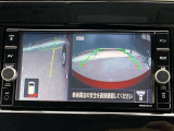アラウンドビューモニターは前方や側面を映し出すことも可能ですので発進時の確認や幅寄せ離合時などにとても便利です。