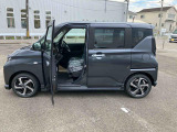納車前にはプロのメカニックが点検、整備を行いますので安心してお乗り頂けます!!