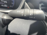 【 オートライト 】オートライトなのでライトの点け忘れを気にすることなく運転が出来ます。