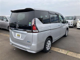 遠方の方もお気軽にお問い合わせください。遠方によりご来店が難しいお客様でも、各担当者が車両状態等責任を持って丁寧にご説明させていただきます!全国どちらでもご納車可能です。