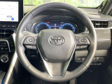 【ステアリングスイッチ】運転中、前方から目線をそらすことなく、オーディオ等の操作が可能な便利機能!安心&快適なドライブを演出してくれます♪