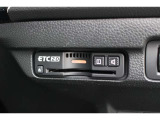 次世代型ETC2.0 を装備。特定の有料道路での割引や交通情報の受信が可能です。