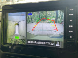 【マルチアラウンドモニター】専用のカメラにより、上から見下ろしたような視点で360度クルマの周囲を確認することができます☆死角部分も確認しやすく、狭い場所での切り返しや駐車もスムーズに行えます。