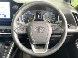 【ステアリングスイッチ】運転中、前方から目線をそらすことなく、オーディオ等の操作が可能な便利機能!安心&快適なドライブを演出してくれます♪