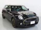 フロントフェイスはMINIアイコンとして永らく愛されるデザイン性の良さと、ブランドの魅力を感じる事ができます。