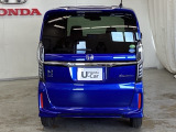 購入後も自社指定整備工場完備でお客様の愛車をしっかりサポート致します!御納車時には安全かつ安心してお乗り頂けるようホンダ専門知識を持つ整備スタッフが点検・整備・装備も説明をしてお渡ししております。