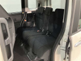 オキシクリア除菌済U-CARです。当社では展示前にハンドル、ドアノブ、シフトノブなどのウイルス付着が気になり内装表面を協力除菌しております。二酸化塩素の協力な酸化分解作用を利用したシステムです。
