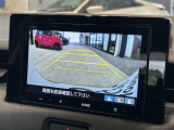 バックカメラももちろんついておりますので駐車時も後方が確認できて安心ですね!