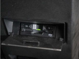 ◆ETC◆有料道路を利用する際にスムースに通過でき、わずらわしい料金支払いから開放されます!今や無いと不便に感じるほど必需品の装備ですね♪
