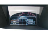 フルセグテレビ搭載。DVD・CD再生にも対応しています。