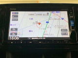 メモリーナビを装備。お出かけラクラク