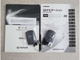 キーを取り出さずにドアを施錠&解錠。クルマの始動も可能です。
