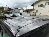 中古車という商品の特性ルーフには子キズや塗装しみ細かな凹み等があります