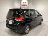 【Honda認定中古車 U-Select】 は3つの安心をお約束します。 1 Hondaのプロが整備した安心。 2 第三者機関がチェックした安心。 3 購入後もHondaが保証する安心。