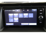 CD・DVD・SDオーディオ・Bluetoothオーディオ再生可能。SDカードへの音楽録音も可能。フルセグTV視聴可能。
