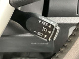 (クルーズコントロール)機能付きです!高速のロングドライブでドライバーの負担を軽減、意外と燃費節約にも威力を発揮します!