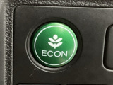 ★ECONスイッチ★ エコドライブを加速しよう!スイッチをONにすると、運転の仕方によるロスを抑え込み燃費をよくするようクルマが頑張ります(*^ー^*)燃費向上にチャレンジ♪