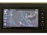 パナソニック製ナビ(CN-HE01WD)装着しています。