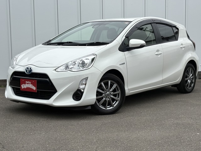 アクア 1.5 S 車線逸脱センサー 追突防止 オートハイビー