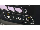 運転席/助手席シートヒーター付です。