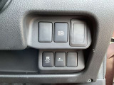 踏み間違い防止やエマージェンシーブレーキなど、毎日の運転をしっかりサポートしてくれる機能付で安心☆