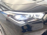 ●LEDヘッドライト:夜間走行時も良好な視界を確保し安心して運転できる高輝度LEDヘッドライトを装備!点灯速度が早く、消費電力も抑えられています。