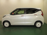メーカー系ディーラーの中古車なので、ワイド保証{1年間走行距離無制限}日本全国の日産のお店でアフターサービスが受けられます。