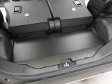 中古車は一物一価、同じようなお車でも、整備状況、外内装の状態など様々です。