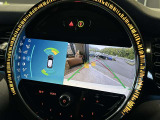 バックカメラ搭載!駐車時も安心ですね!