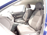 清潔で広々した座席です!是非、現車を見て体感してみてください。