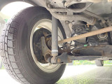 お車を安心してお乗りいただく為には、足回りの定期点検が欠かせません。サービスサポート(有償保証)では無料点検もご提供しており、安心のカーライフをお過ごしいただけるサポート体制が整っています。