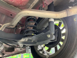 お車を安心してお乗りいただく為には、足回りの定期点検が欠かせません。サービスサポート(有償保証)では無料点検もご提供しており、安心のカーライフをお過ごしいただけるサポート体制が整っています。