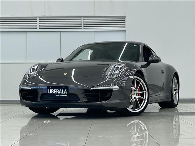 911 カレラ4S 4WD 本革シート