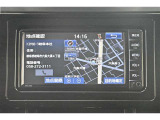 純正ナビを装備。タッチパネル式で使いやすく、お出かけもラクラクです。