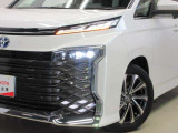 LEDヘッドライトです。デザイン性がよくとても明るいので、夜間の走行や悪天候でも安心です。しかも長寿命!