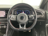 ●2.5%特別低金利実施中● Das WeltAuto 据置設定ローンとは、車両本体価格の一部を、最終回のお支払い額として据え置くことで月々のお支払い額を軽減。より一層お求めやすくなります。